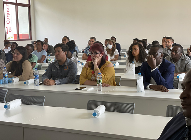 A Universidade Internacional do Cuanza (UNIC) realizou duas conferências internacionais, no Campus Universitário na cidade do Cuito, no passado 22 de Setembro