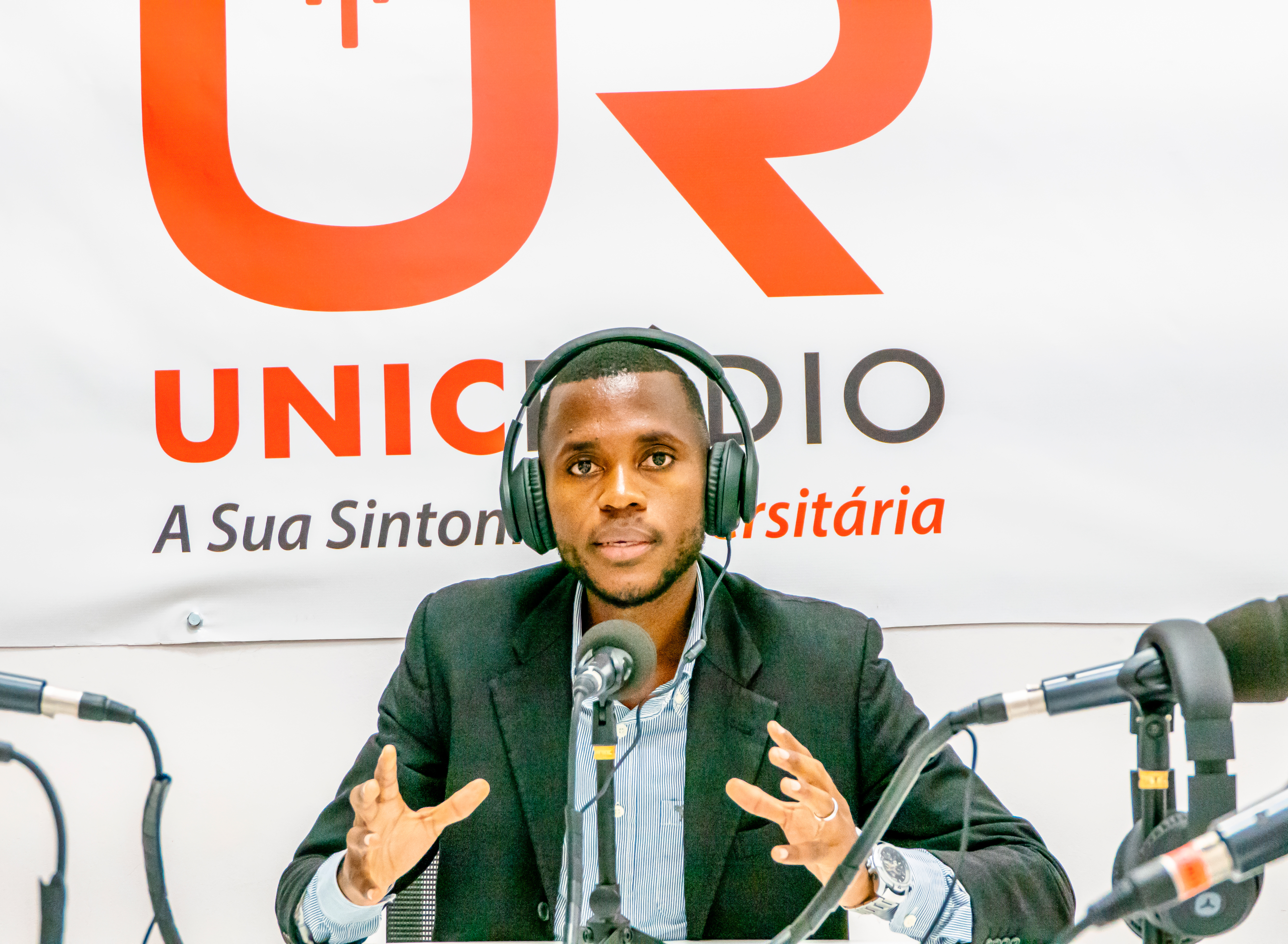 Dia-mundial-Rádio-UNICRÁDIO-Bernardo-Chissende