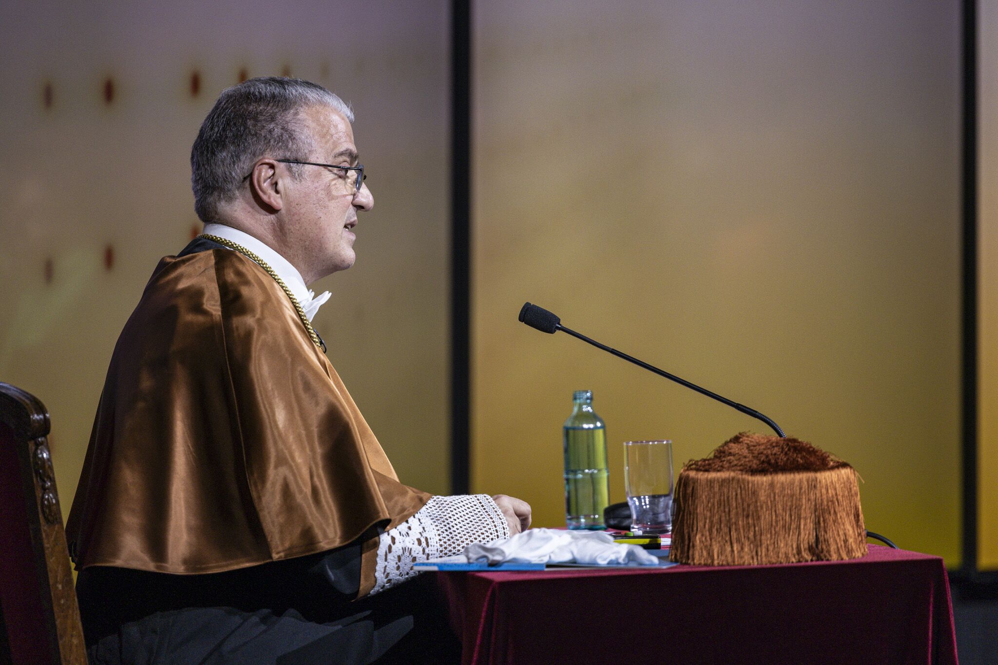 Real Academia de doctores, ingreso Santos Gracia Villar90