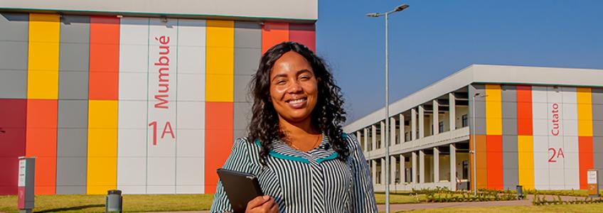 Estudante da UNEATLANTICO defende tese de Mestrado no Campus Universitário da UNIC