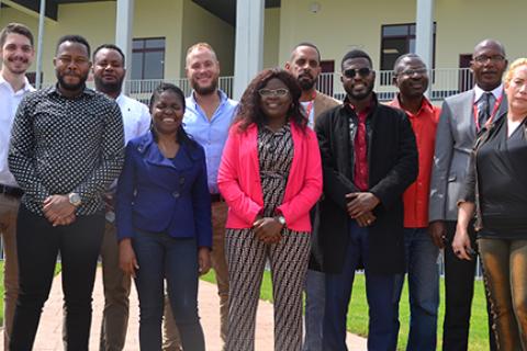 Professores recebem formação sobre ferramentas e metodologias online para suporte docente na UNIC