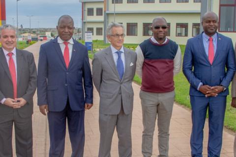 Novo embaixador do reino da Espanha em Angola, visita pela primeira vez o Campus Universitário da UNIC