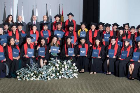 FUNIBER-estudantes-bolseiros-unini-mexico-1