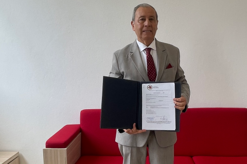 Reitor da UNIC